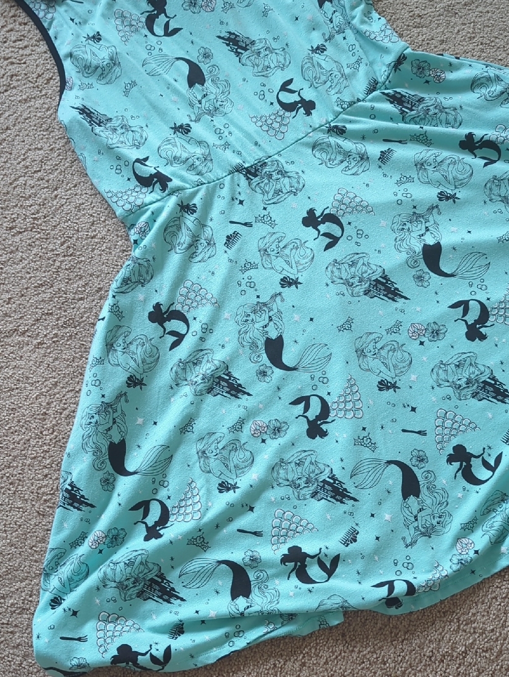 Disney Ariel Dress size LG-XL - Picture 9 of 13
